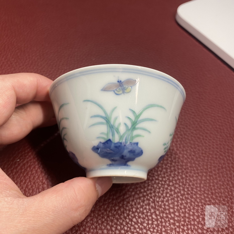 清雍正 仿成窑斗彩三秋杯成对 - 图23